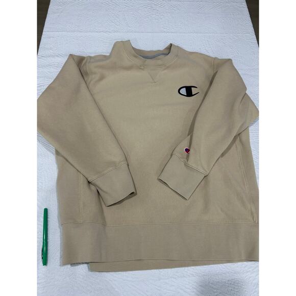 Champion men’s XXL tan crewneck sweatshirt - Picture 2 of 5